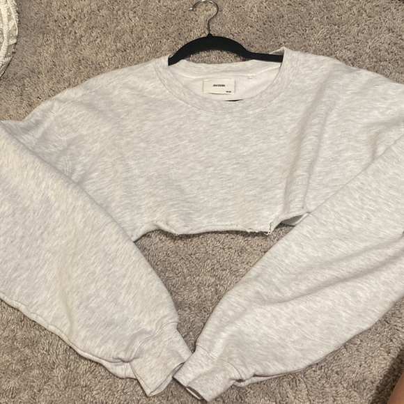 Joah Brown cut off sweatershirt - Picture 2 of 4